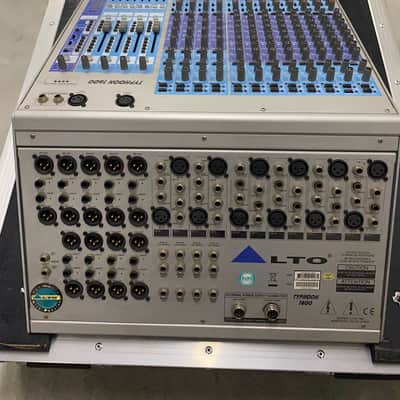 Alto Typhoon 1600 16-Channel Professional Analog Mixing Console + Flight Case – NOS image 3