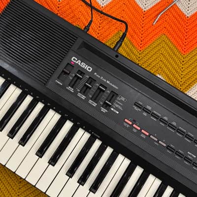 Casio Keyboard - 1980’s Made in Japan🇯🇵! - Original Case and Accessories! - Great Synth! - image 3