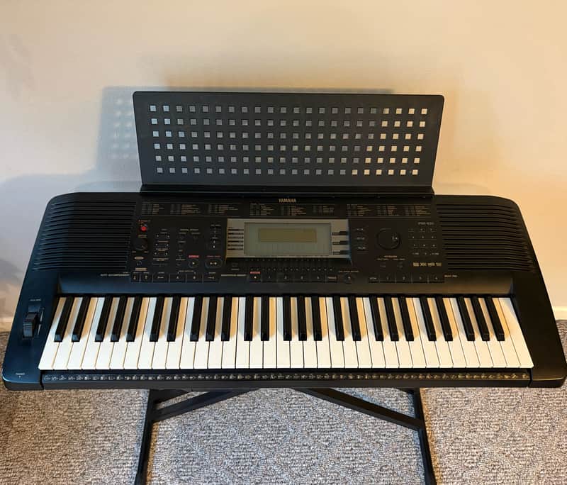 Yamaha Keyboard with Accessories image 1