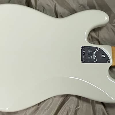 Fender AM Pro II Precision, Olympic White / Rosewood *IN STOCK* image 5