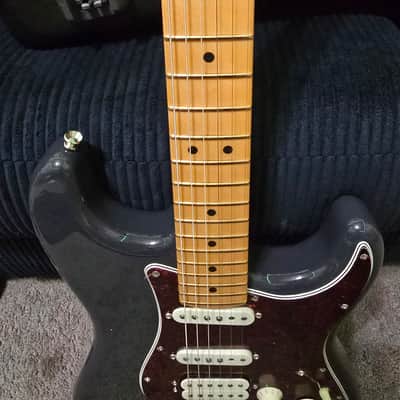 Fender American Professional Classic Stratocaster HSS 2025 - Present Faded Black image 8