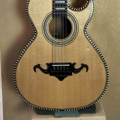 Pasaye Bajo quinto - Natural image 1