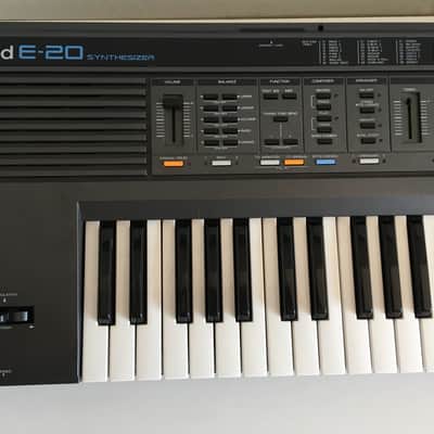 Roland E-20 E20 Intelligent Synthesizer image 3