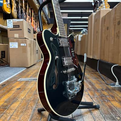 Gretsch G2655T Streamliner Center Block Jr. Double-Cut Electric Guitar Cadillac Green image 2