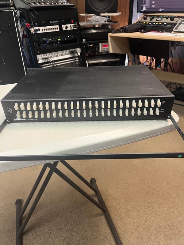 Bittree B48DC-HNLIH/E3 2005 - Black 48 Point Patchbay #3 image 1