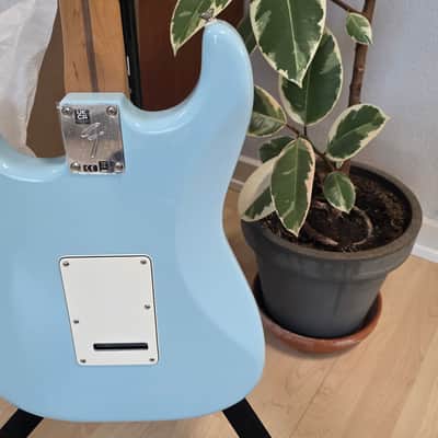 Fender Player Stratocaster Special Edition BRAND NEW FSR Sonic Blue with Roasted Maple Neck MIM Mexico Special Edition Run Strat Electric Guitar image 17
