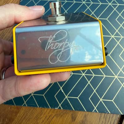 ThorpyFX Fat General V2 Parallel Compressor 2018 - Silver/Yellow image 7