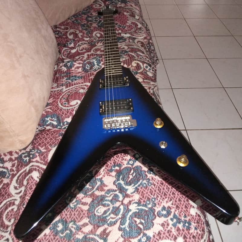 Hurricane Vivian by Morris フライングV morris hurricane vivian | Reverb