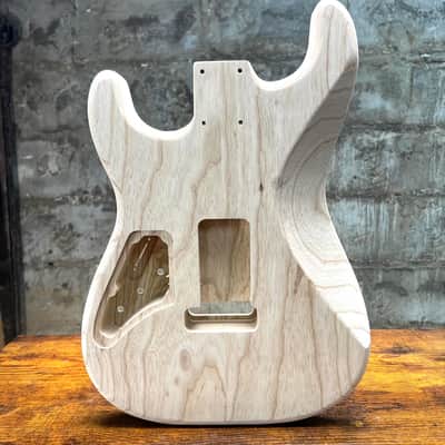 2 Piece Swamp Ash SSS Strat Style Guitar Body Backroute Unfinished 3.8lbs #269 image 2