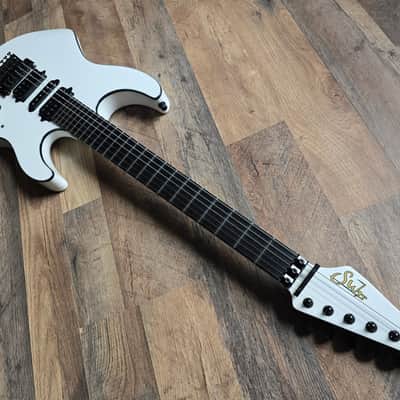 Suhr Modern Custom - White image 10