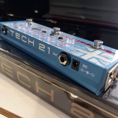 Tech 21 SH1 Steve Harris Signature Bass SansAmp 2020 - Blue Graphic image 2