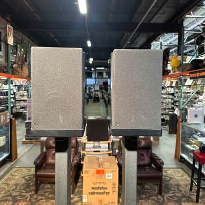 Immagine Infinity Modulus Bookshelf Speaker, Modulus Servo Powered Subwoofer, Control Unit, and Dedicated Stands - 9