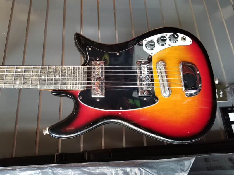 Teisco 559-1405 1960's Sunburst Vintage Electric Guitar w/ Gig Bag image 1
