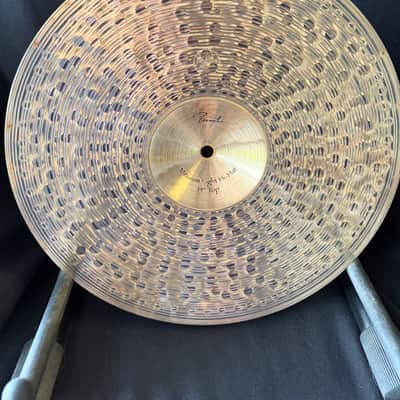 Paiste Signature Traditionals Medium Light Hi-Hats 14” (923g / 1231g) | Matching 2022 Pair | Includes MyCymbal.com Certificate image 3