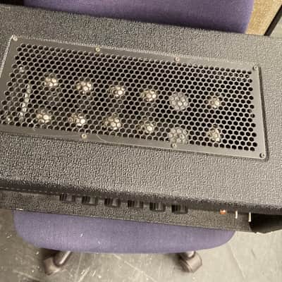 Traynor YBA300 300-Watt All-Tube Bass Amp Head 4/8 Ohm 2010s - Black image 6