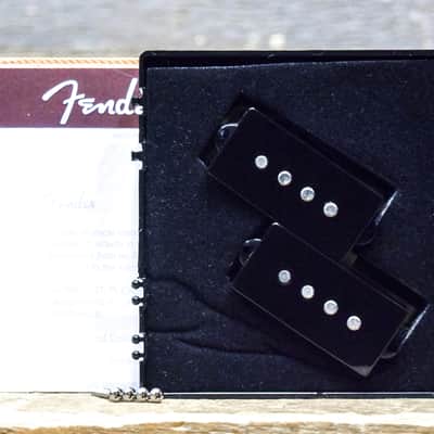 Fender Original Precision Bass Pickup Set Enamel-Coated Alnico 5 Black Covers image 2