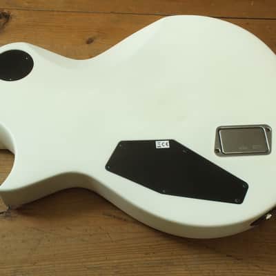 ESP E-II Eclipse Snow White Satin Neckthrough 2020 image 19