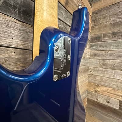 Ernie Ball Music Man Sterling 4 H with Maple Neck & Rosewood Fretboard 2005 Blue Pearl image 11