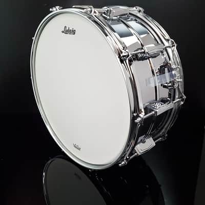 Ludwig 6.5x14 Chrome Over Brass Supra-Phonic Snare / LB402B - B Stock image 6