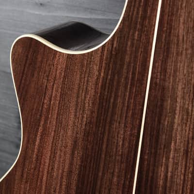 Taylor 814ce DLX Rosewood / Spruce Grand Auditorium image 12