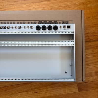 Intellijel 4U 104HP Palette Case 2019 - Present - Silver image 4