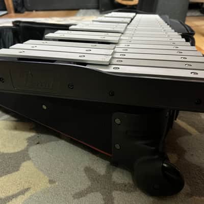 Pearl Student Snare and Bell Glockenspiel w Rolling Case 2010s - Black image 5