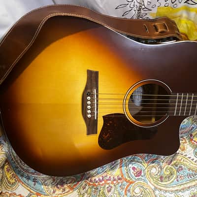 Seagull Entourage Autumn Burst CW QIT Acoustic Electric Guitar image 2