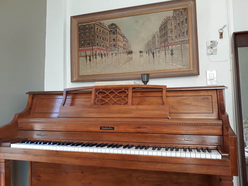 Vintage 1987 Baldwin 623 Upright Piano in Satin Walnut image 1