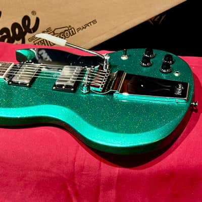 Vintage Guitars 30th Anniversary VS6 Electric Guitar with Vintage Style Vibrato  Green Metalflake image 18