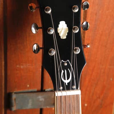 Epiphone Riviera Frequensator Royal Tan Semi-Hollow Electric Guitar image 3