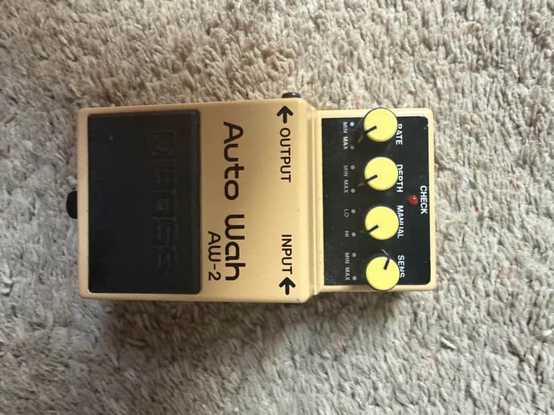 Boss AW-2 Auto Wah | Reverb