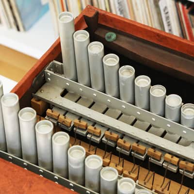 1940s Jenco Celeste Vintage Celestette Glockenspiel Table Top Keyboard w/Original Lid Prop! Celesta image 9