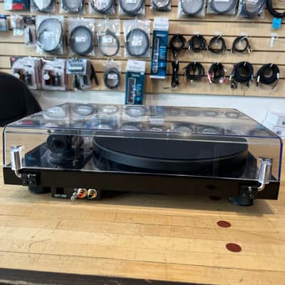 Project Debut Carbon USB Turntable | Fully Serviced w/ Ortofon OM10 image 6
