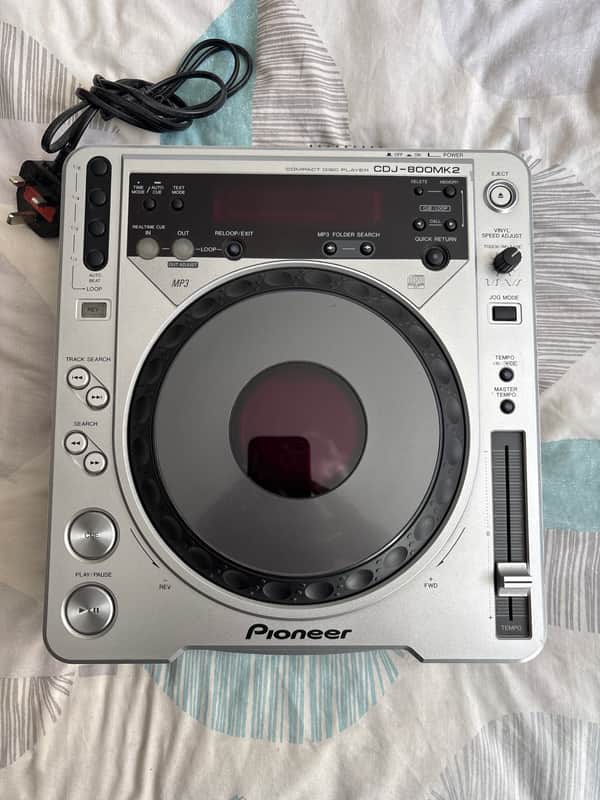 Pioneer CDJ-800 mk2 2006 - Silver image 1