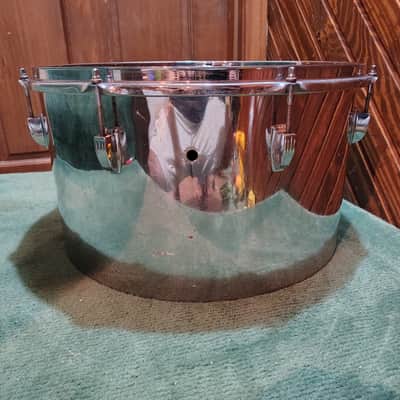 Ludwig Stainless Steel 18"(Diameter)x10"(Depth) Tom 1970's - Stainless Steel image 4