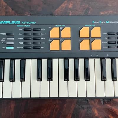 Casio SK-5 32-Key  Sampling Keyboard 1980s - Black