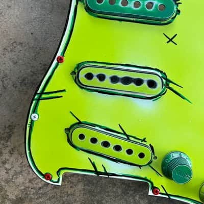🎸 Custom Neon Green Comic-Style Stratocaster Pickguard Set (11-Hole SSS + Back Plate + Knobs & Covers) image 5