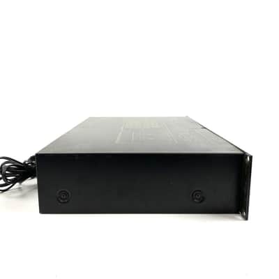 Yamaha Q2031A Dual-Channel Graphic Equalizer - Black TGHM image 4