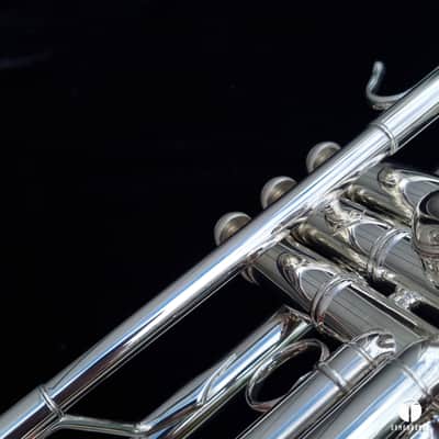 Bach Stradivarius C 180SL- 229 Chicago large lightweight trumpet case mouthpiece gamonbrass image 14