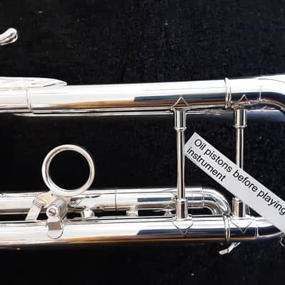 Bach Stradivarius Bb Trumpet 1975-1976 - Silver image 8