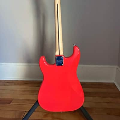 Squier Bullet Stratocaster HT - Fiesta Red image 6