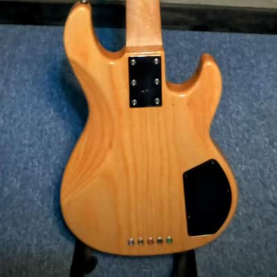 G&L L-2500 1999 - Clear image 3