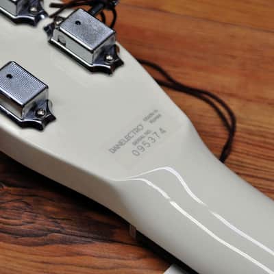 Danelectro 59M NOS+ - Aged White image 18