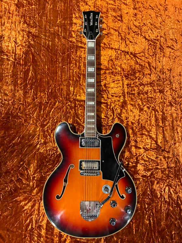 Wurlitzer Model 7742 1970's Sunburst image 1