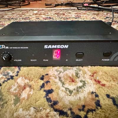 Samson CR88 C Band Receiver with Power Supply image 2