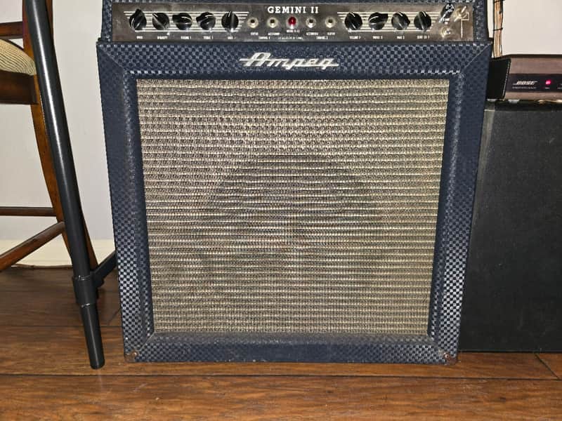 Ampeg G-15 Gemini II 2-Channel 30-Watt 1x15" Guitar Combo 1965 - 1968 - Blue image 1