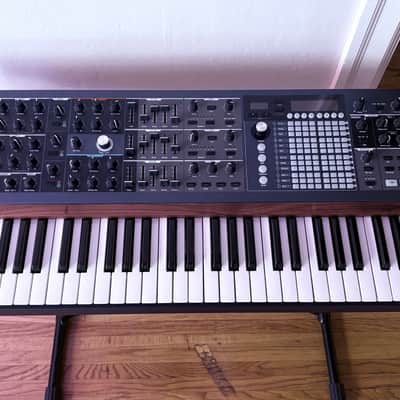 Arturia PolyBrute 61-Key Synthesizer 2021 - Present - Black