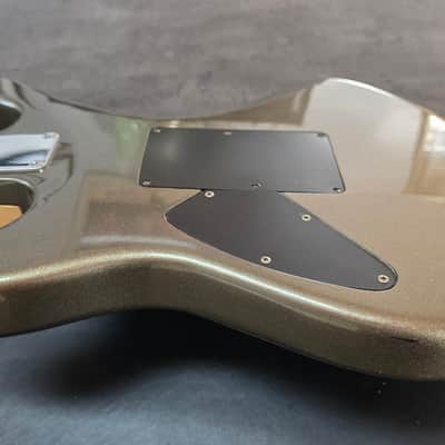 Dean Avalanche Ultra 7 String Silver Sparkle Gold Flake Seven String 24 Fret 25.5" Scale Floyd Rose HH Super Strat Electric Guitar MIK Korea Korean with hard case image 23