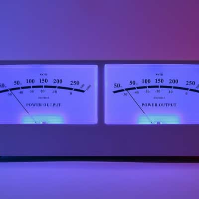 McIntosh Style Meters Blue 2025 Black Studio | Radio | Waves Sounds image 9
