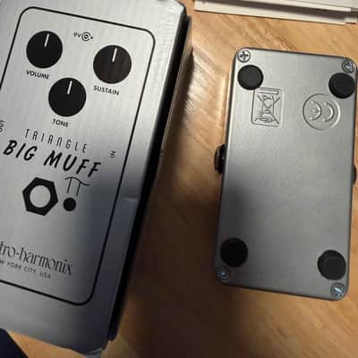 Electro-Harmonix Nano Triangle Big Muff Pi image 2